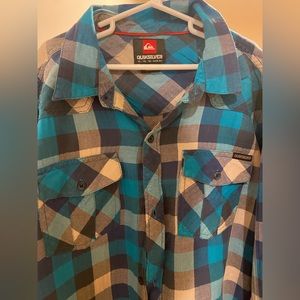 Quicksilver button down shirt, kids XL